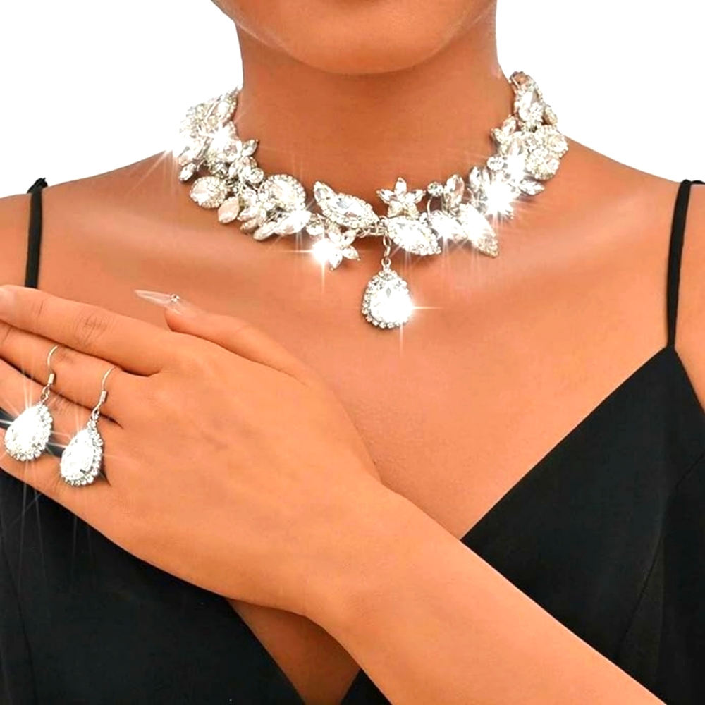 Elegant Rhinestone Crystal Wedding Necklace and Earring Set